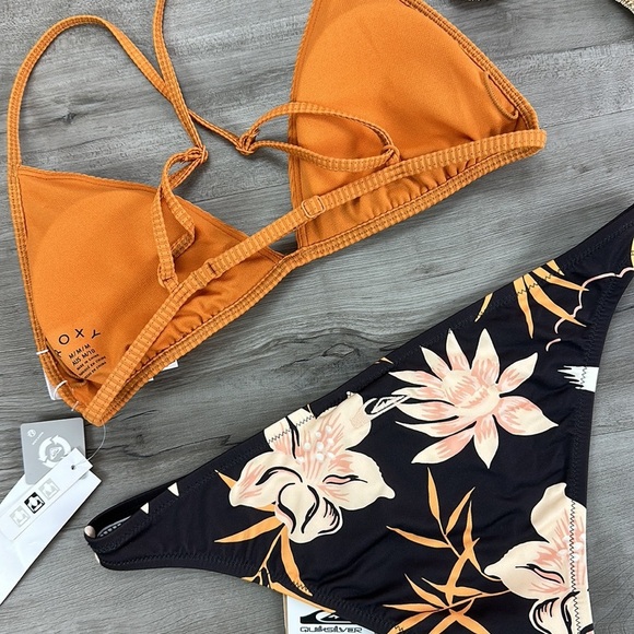 ROXY MIND OF FREEDOM FIXED TRI TOP CLASSIC CHEEKY PANT BIKINI SET - Picture 10 of 13